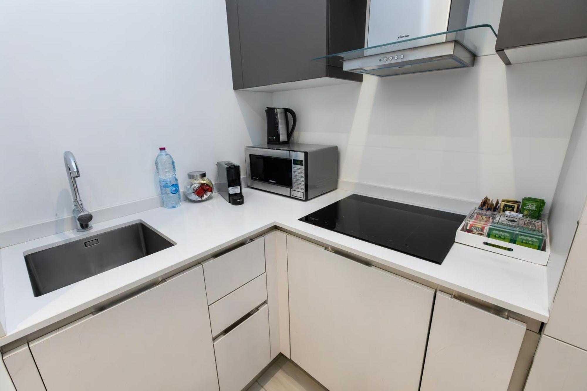 Magnoliaapartments - 16 Meravigli Duomo ミラノ エクステリア 写真